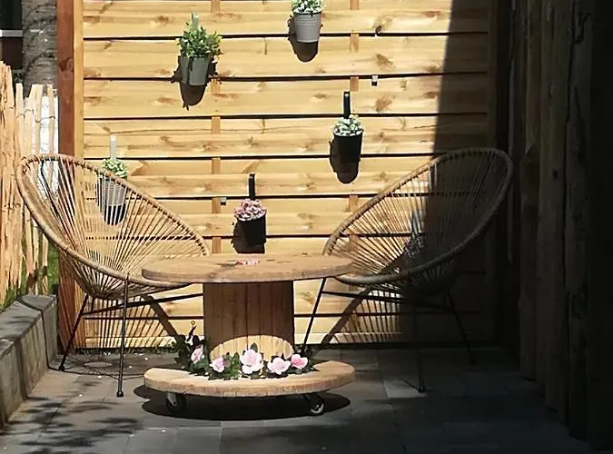 Le Insolite Gonnedouillé Affittacamere