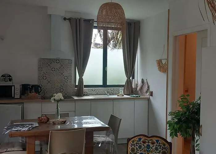 Le Insolite Gonnedouillé 3* Gonneville-en-Auge